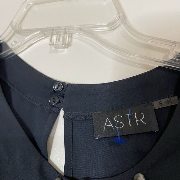 ASTR the label teal blue cropped belted cut out blouse top size small - Picture 4 of 6